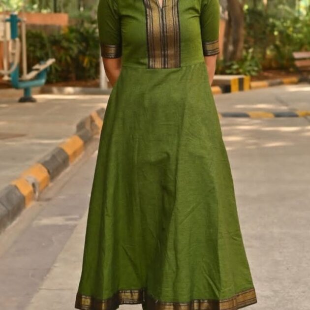 Olive Charm – Warm olive green