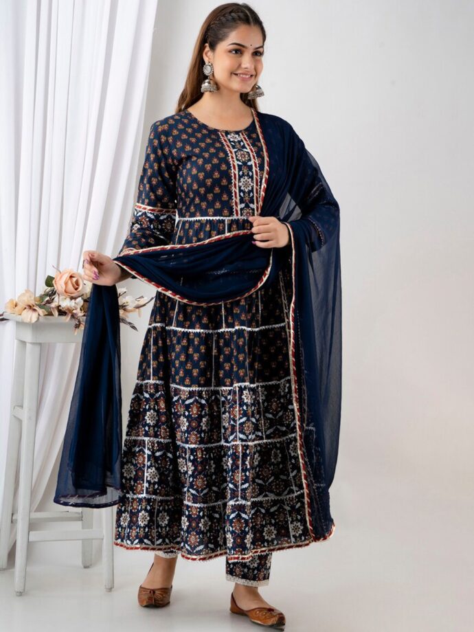 Women’s Cotton Printed Anarkali Kurta Pant and Dupatta Set - Image 2