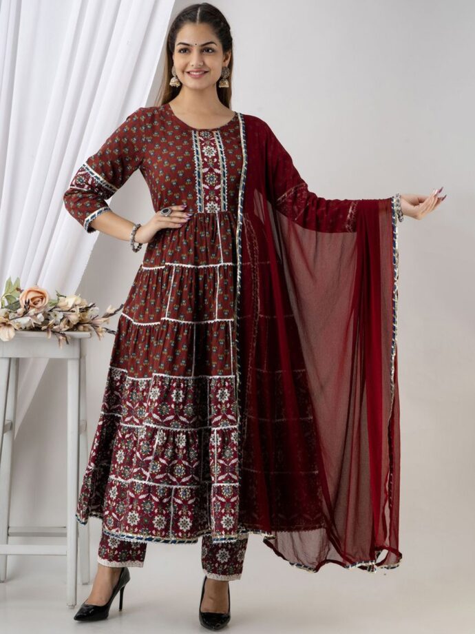 Women’s Cotton Printed Anarkali Kurta Pant and Dupatta Set - Image 3